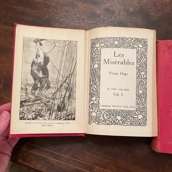 Antique Les Miserables volume I and II - Picture 10 of 11